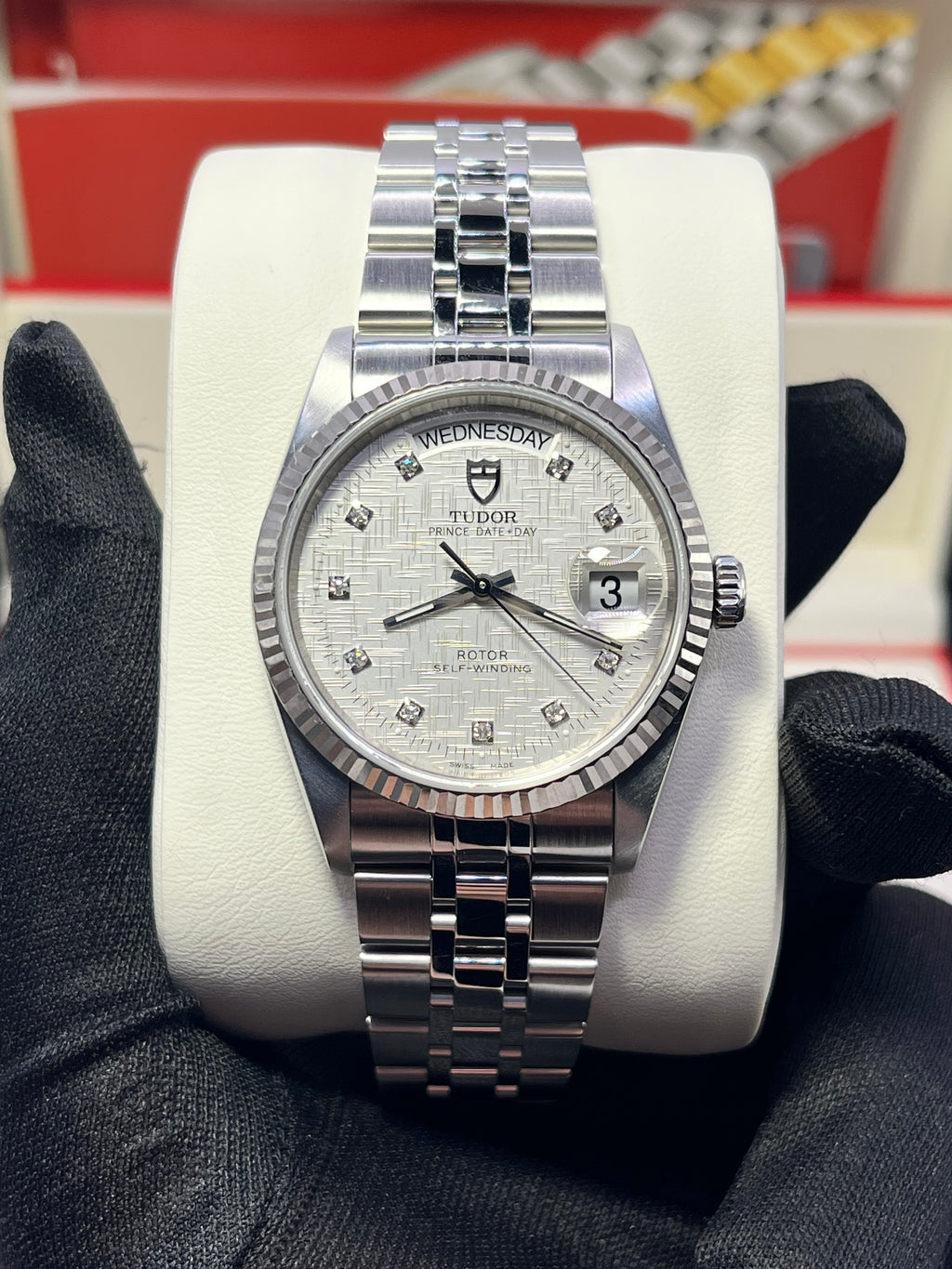 Tudor Prince Date-Day 76214 Linen Diamonds | Full Set