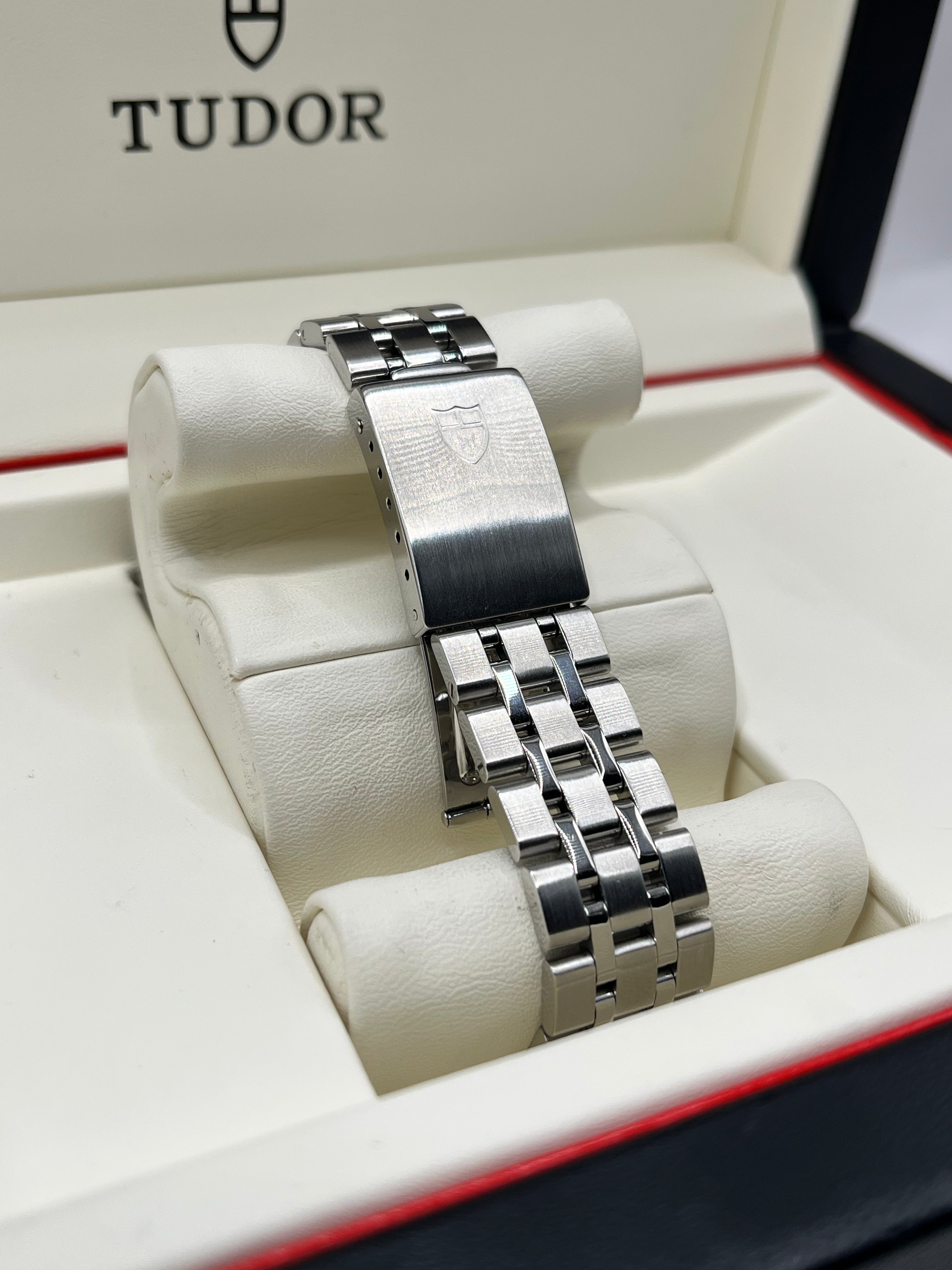 Tudor Prince Day-date 76214 Linen